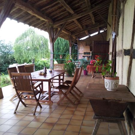 La Croix De Bois Bed & Breakfast Jayat Dış mekan fotoğraf